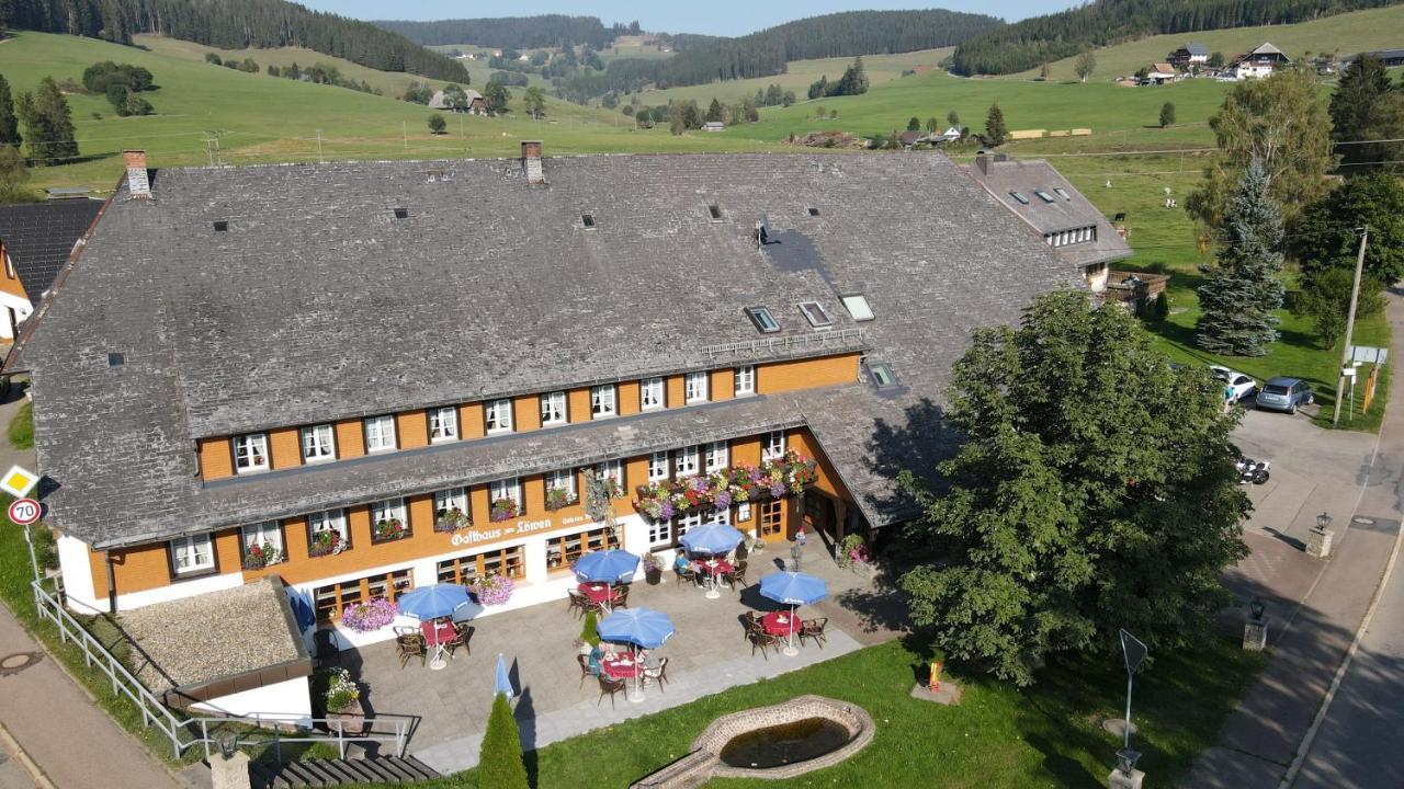 Zum Loewen - Unteres Wirtshaus Hotel Titisee-Neustadt